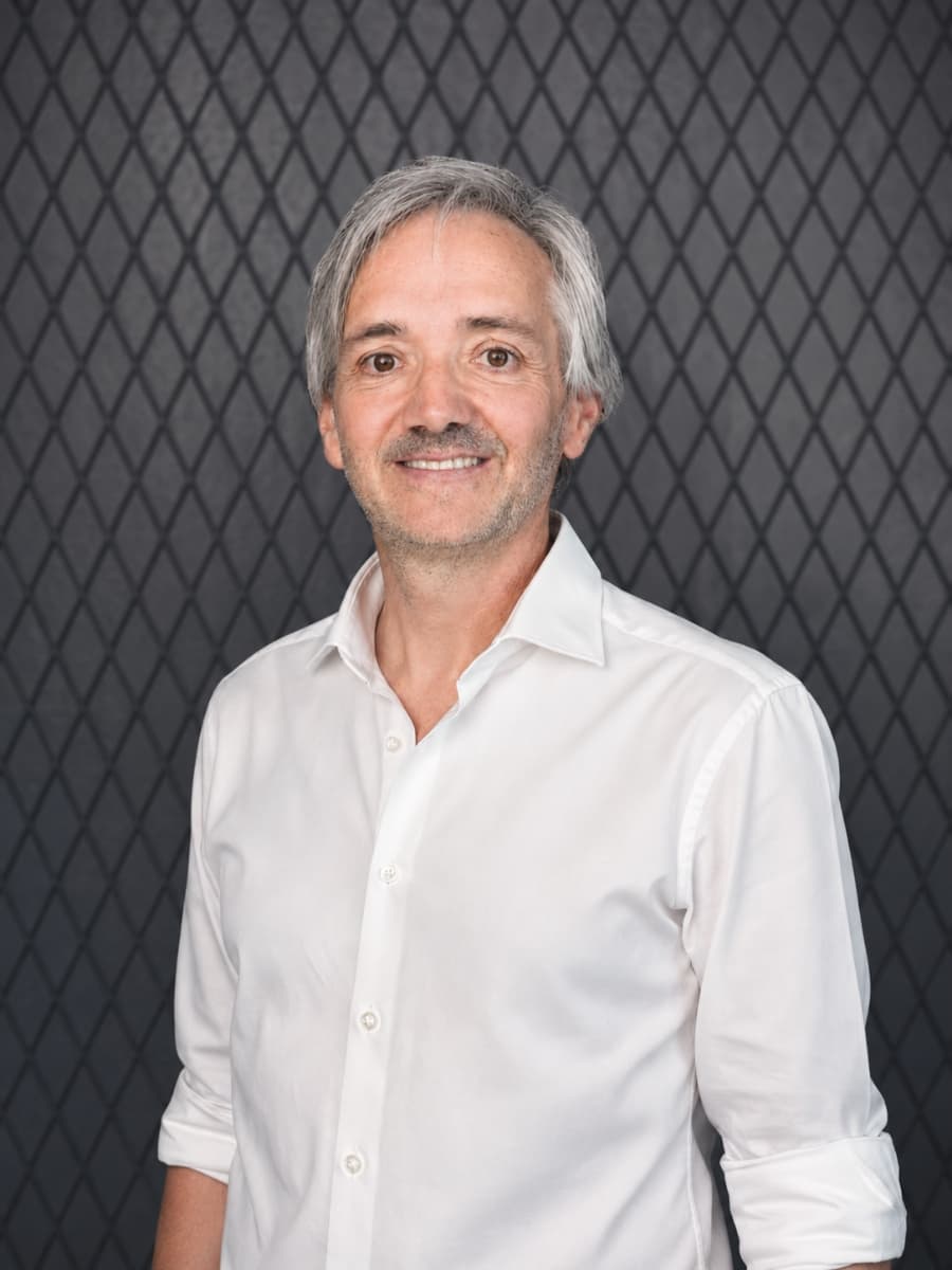 Portraitfoto von Markus Erlacher